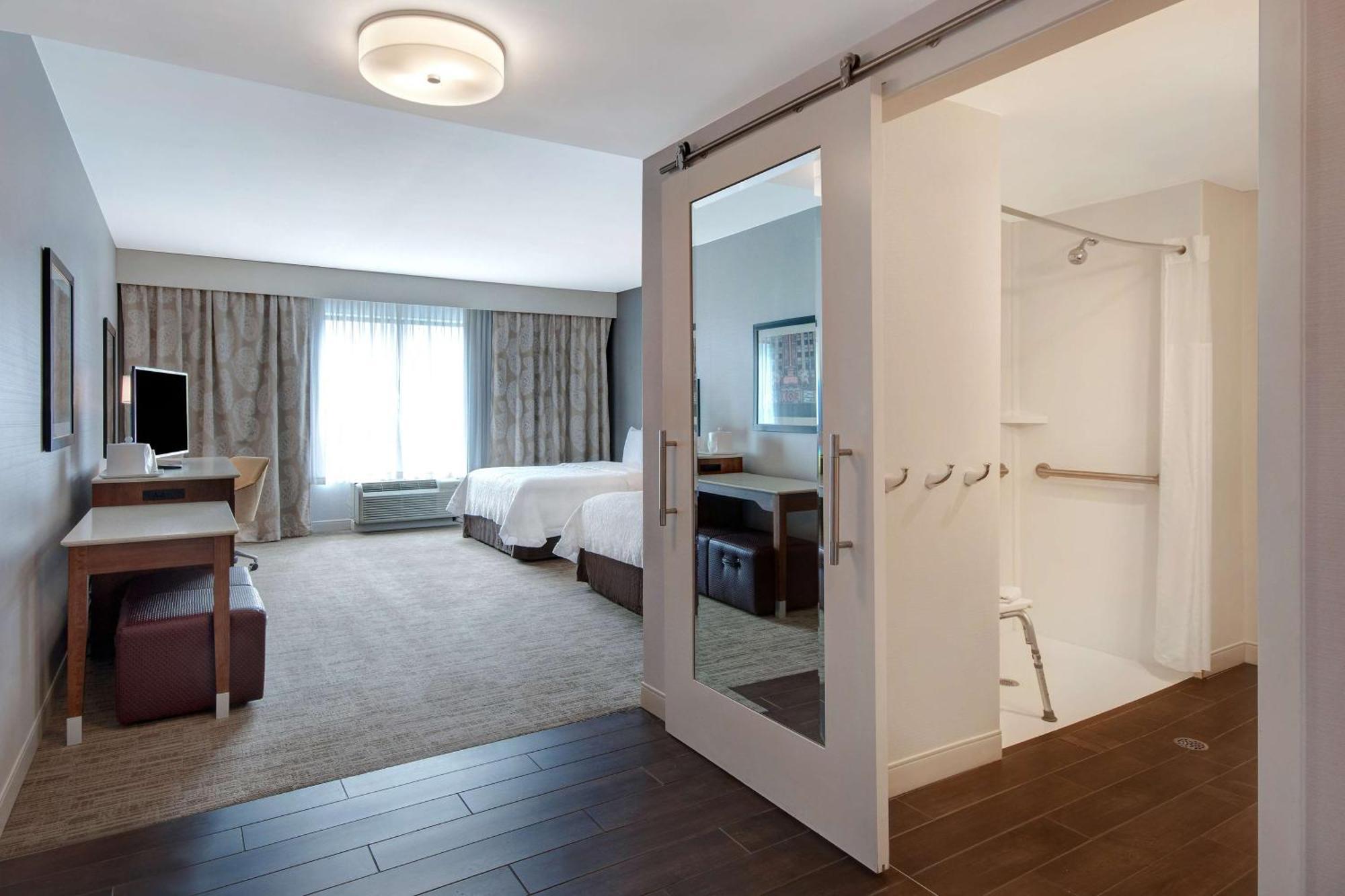 Hampton Inn&Suites Detroit/Troy Clawson Extérieur photo