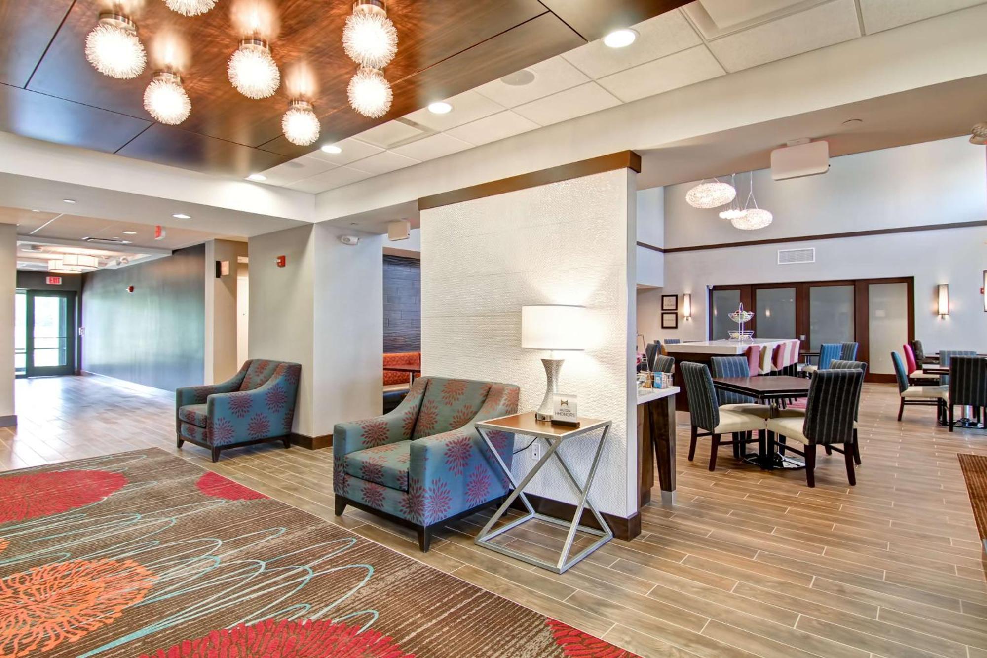 Hampton Inn&Suites Detroit/Troy Clawson Extérieur photo